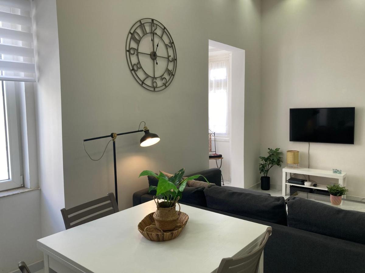 Charming Central Townhouse In Sliema By Assetflow Pro Exterior photo